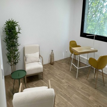 Salle de consultation à louer au mois ou à la journée de 12m2 - TILLEUL