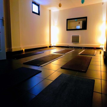 Salle 20 m2 Chambourcy 78240